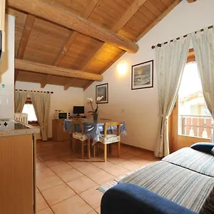 https://appartamenti-bait-dal-cucu.it-lombardy.com