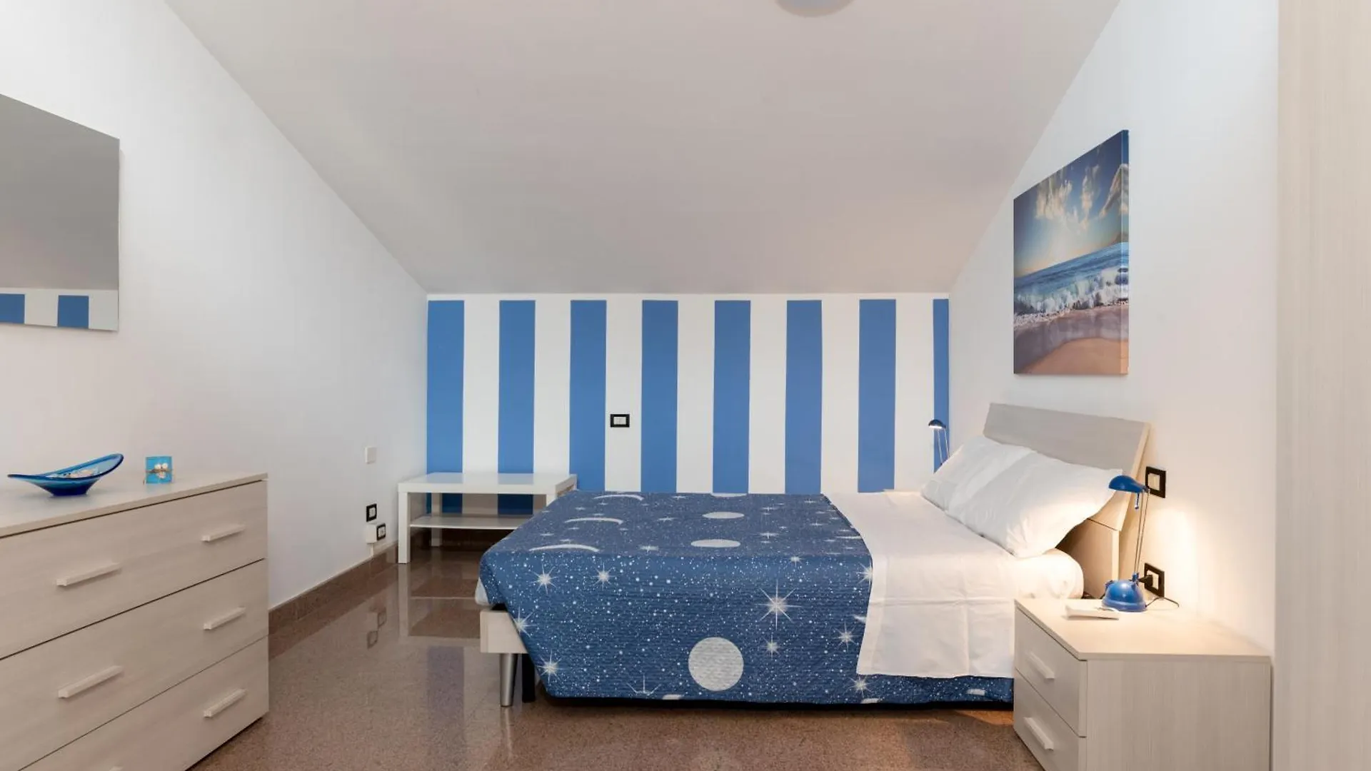 La Casa Di Bianca Bed & Breakfast Follonica 0*,  Italy