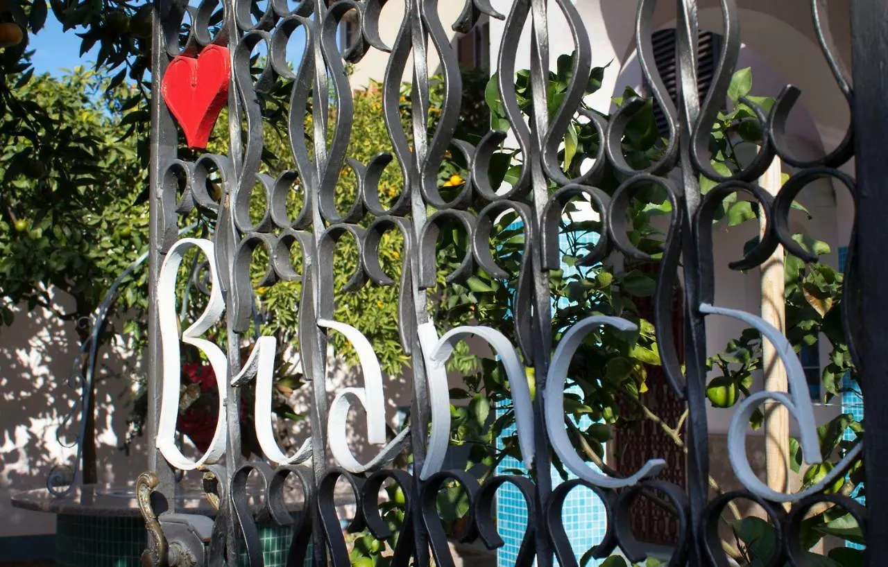 La Casa Di Bianca Bed & Breakfast Follonica 0*,